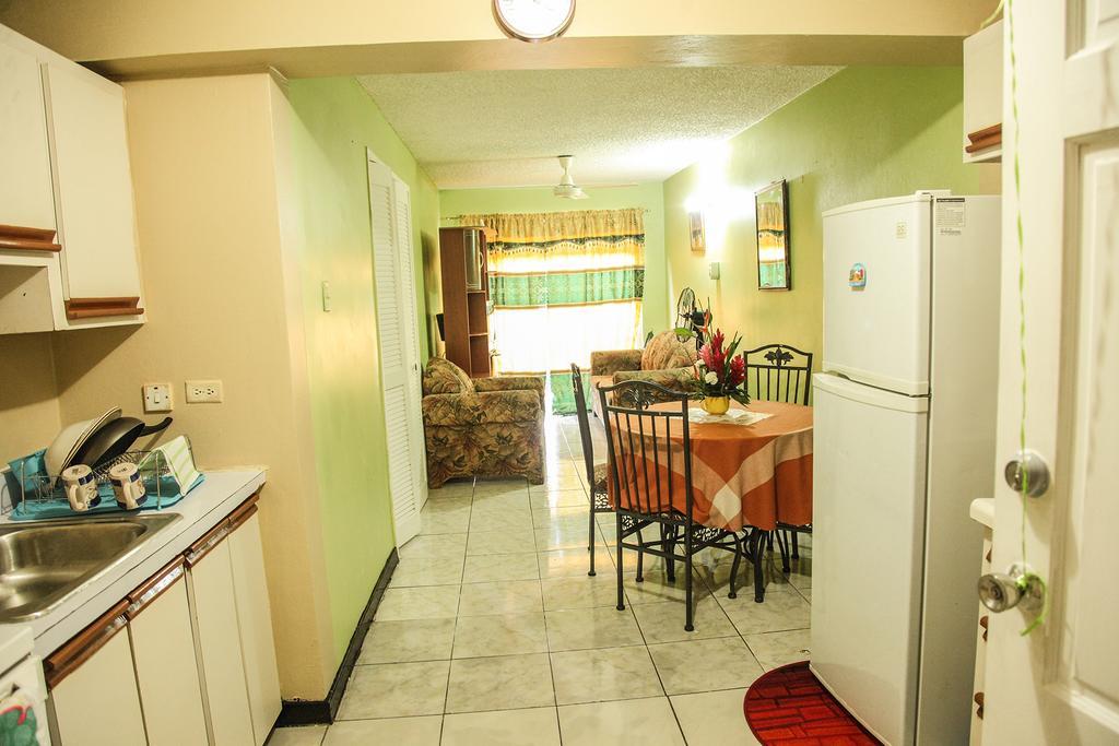 Angel'S Apartment Jamaica Kingston Ngoại thất bức ảnh